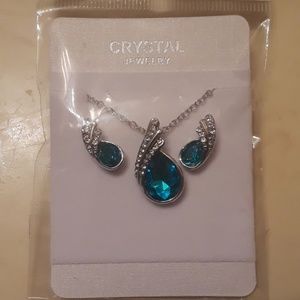 Necklace and earring set.